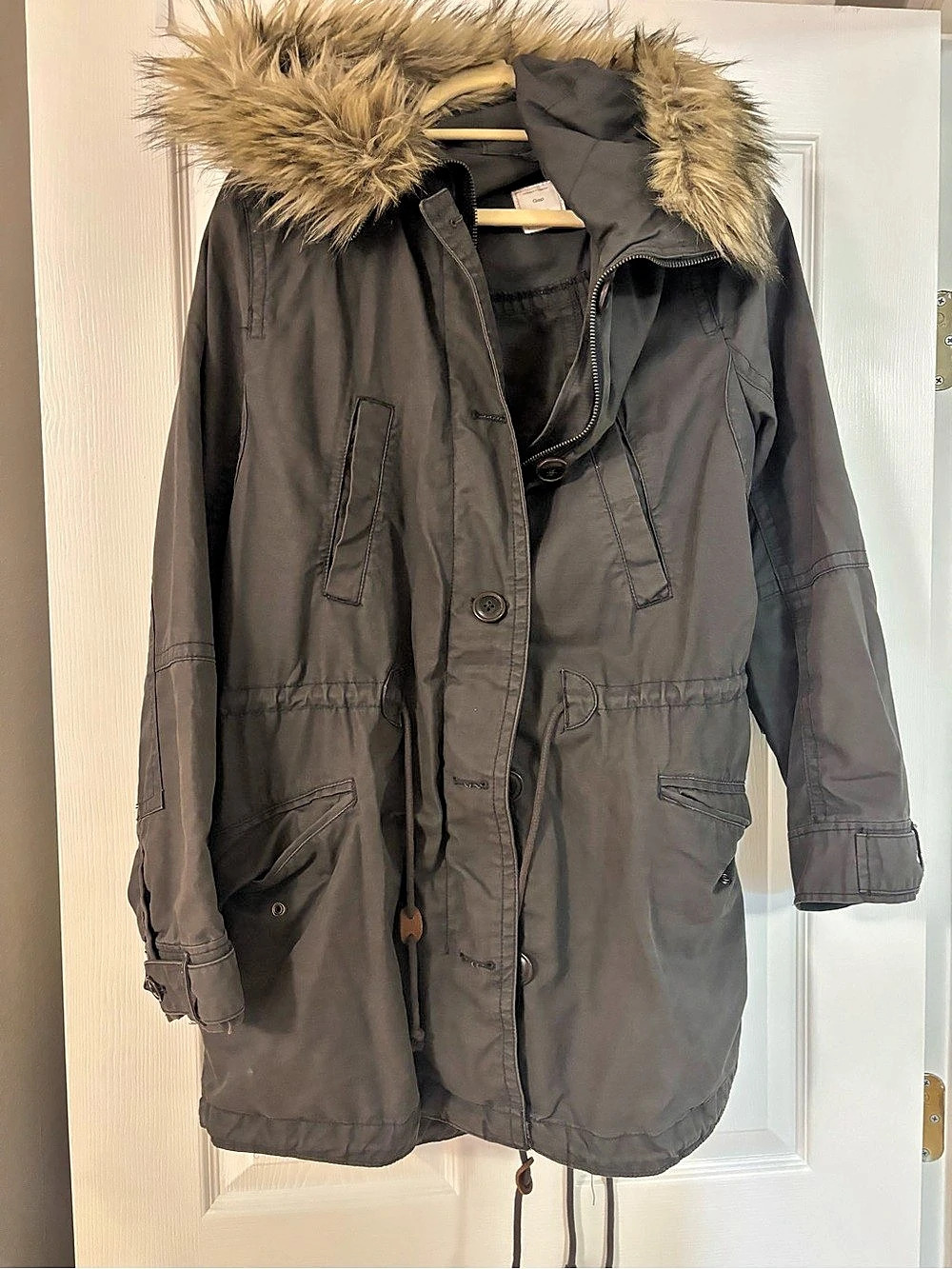 Gap Faux Fur-Trimmed Utility Parka Army Grey Large